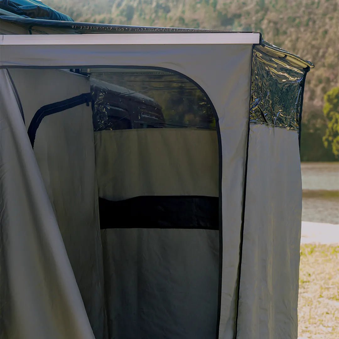 Camping Freestanding awning shower