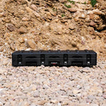Rugged equipement case 85 Liters on rocks