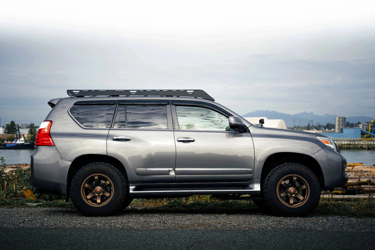 Lexus GX460 avec rack de toit Van44