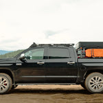 Vue de côté du rack de toit pour toyota tundra 2eme generation